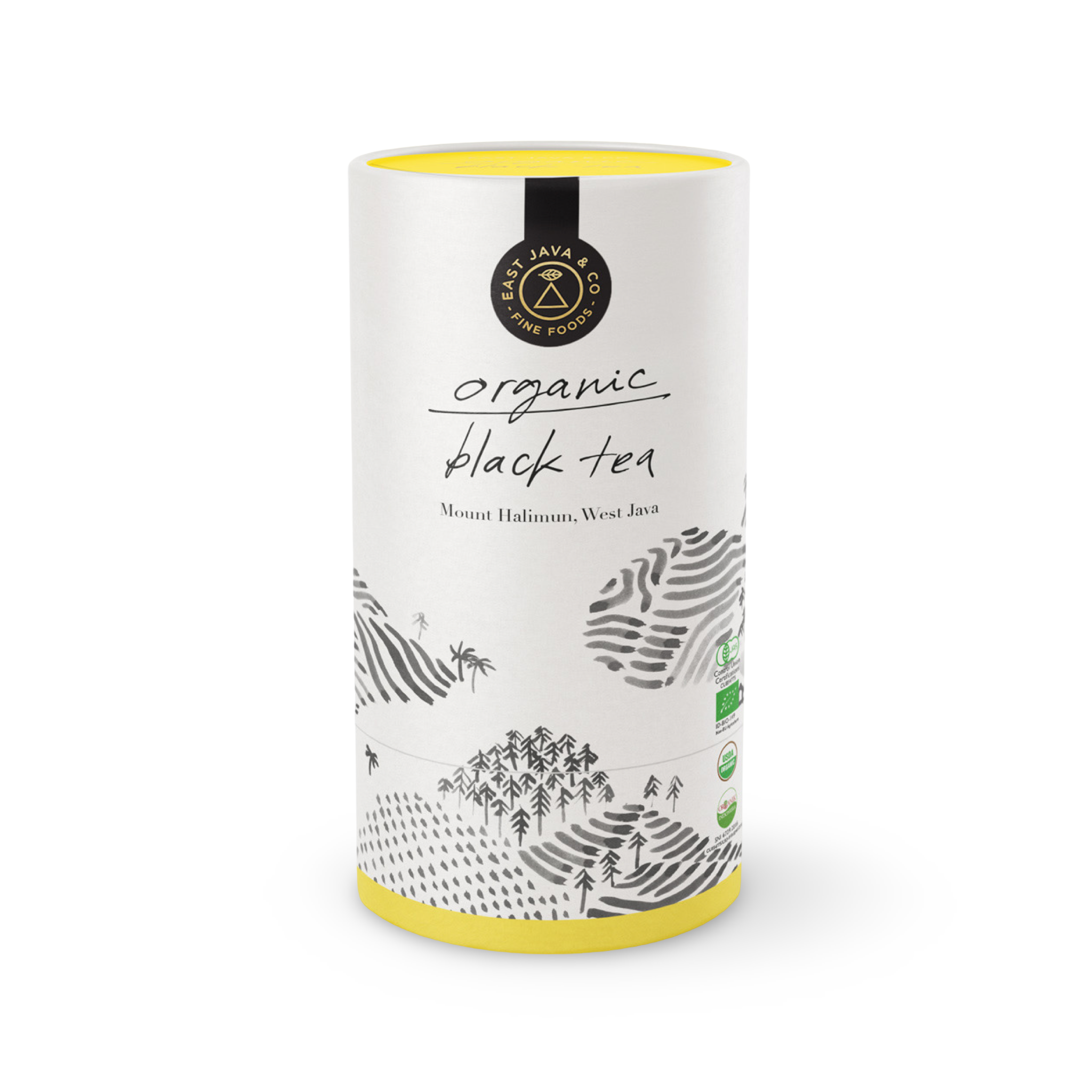 Verpackung: Zylindrische Verpackung aus Pappe in einem leuchtenden Gelb.
Aufdruck:
"East Java & Co Fine Foods" in einem schwarzen Kreis
"Organic Black Tea" in großen, schwarzen Buchstaben
"Mount Halimun, West Java" in kleineren schwarzen Buchstaben
Schwarz-weiß Illustration von Reisfeldern und Palmen
Diverse Zertifikate/Siegel (z.B. Bio-Siegel)
Gesamteindruck:
Frisch und natürlich: Die Kombination aus Gelb und Schwarz sowie die Illustration von Reisfeldern vermittelt einen frischen und natürlichen Eindruck
