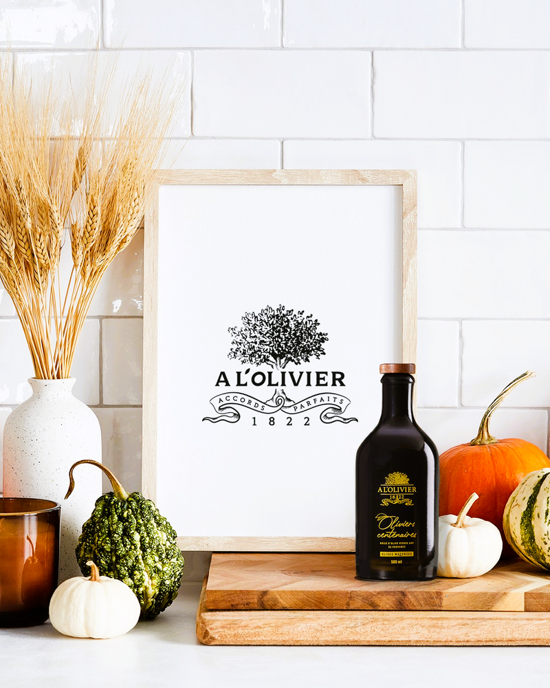 
                  
                    Noble gift set - DOP olive oil from centuries-old trees from Provence by A l'Olivier - 500ml
                  
                