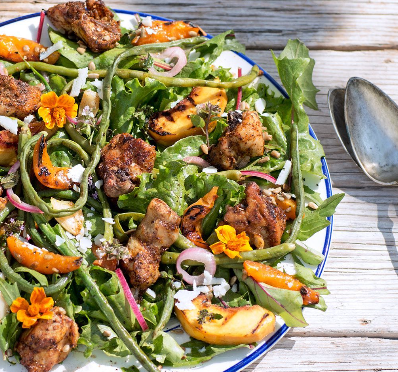 Salat mit Souvlaki Gewürz