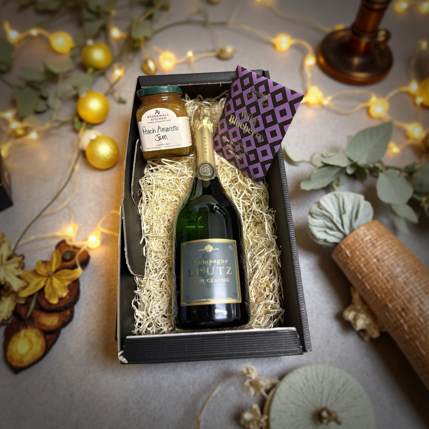 Champagne &amp; Sweets Gourmet Box – For sweet moments with style