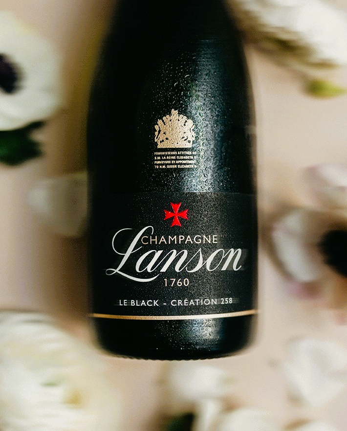 
                  
                    Champagne Lanson - Le Black Création
                  
                