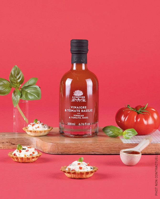 
                  
                    Tomate & Basilikum - Essig von A l'Olivier - 200ml
                  
                